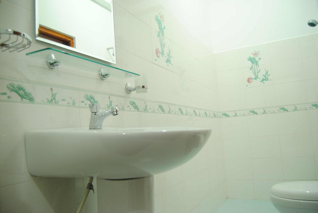 אונה ואטונה Kumara Guest House חדר תמונה